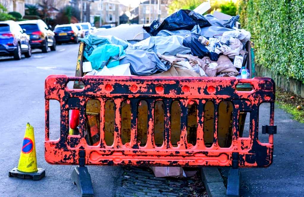 Rubbish Removal Services in Orrell Post